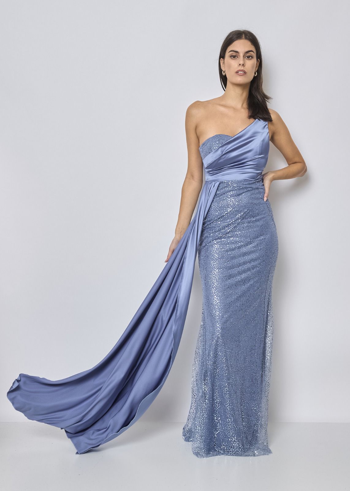 Long dress, glitter and satin 2402