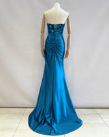 Vestido sirena con pedreria 202508