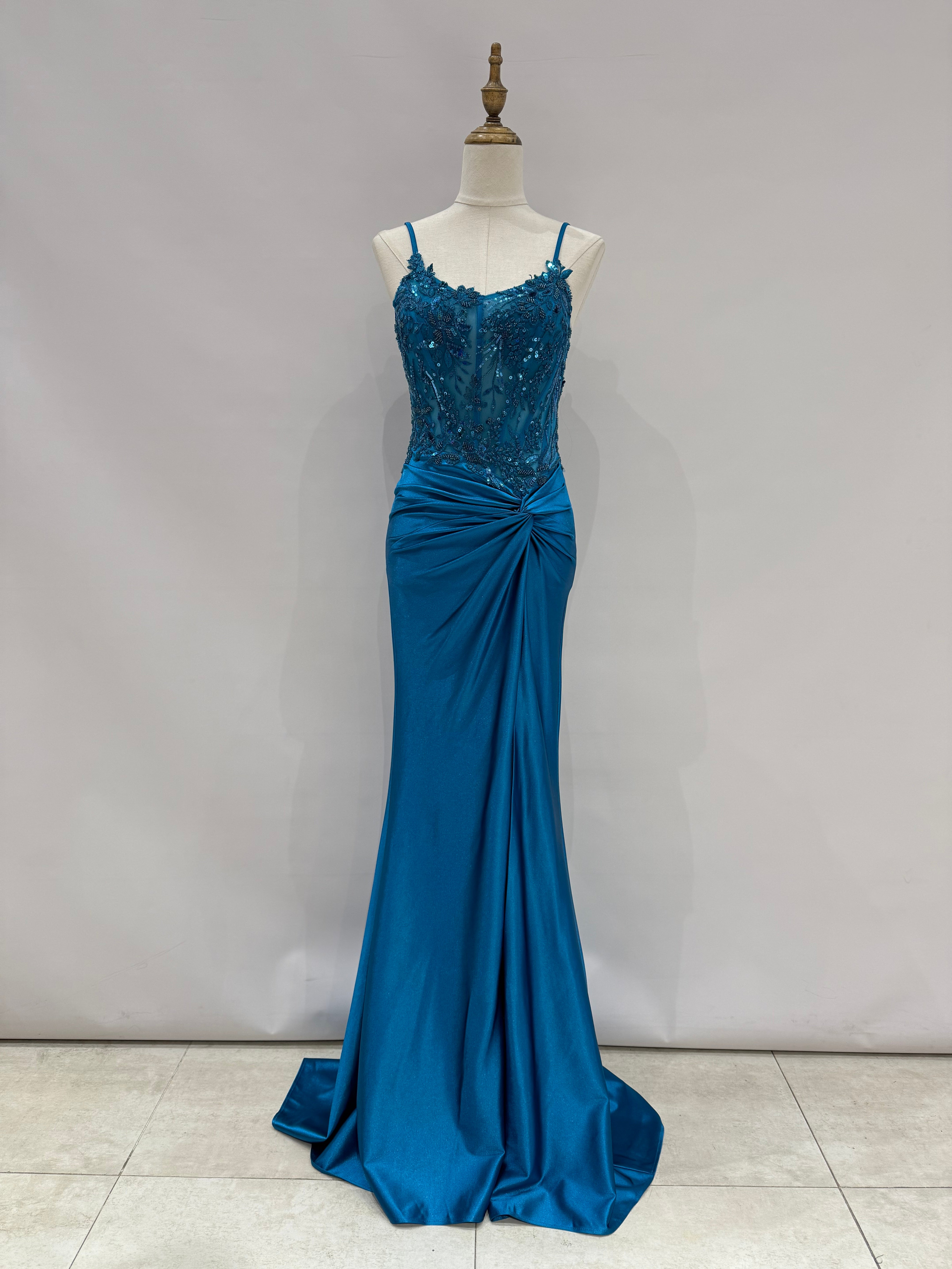 Vestido largo KT2385