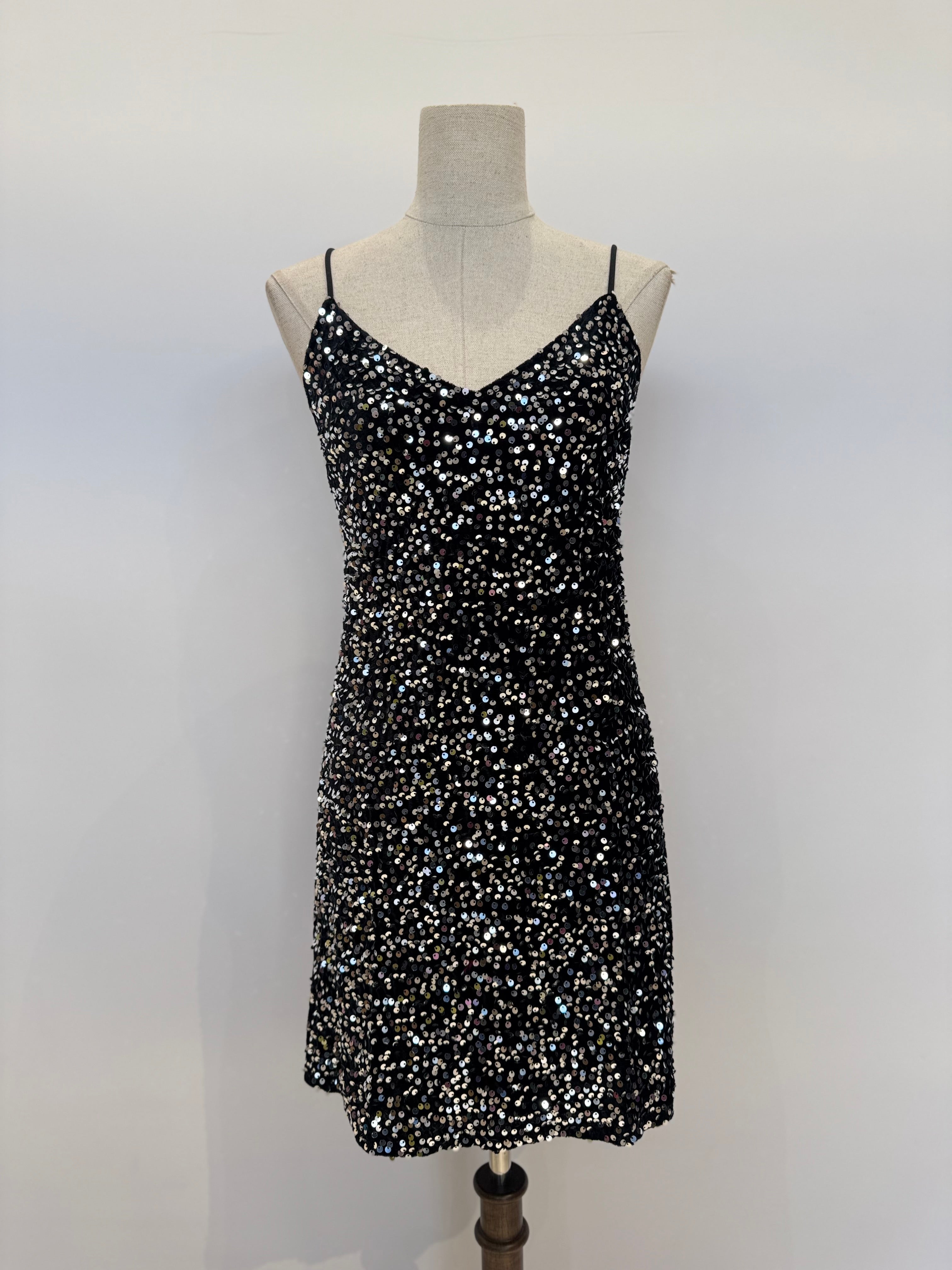 Vestido corto de lentejuela L1360