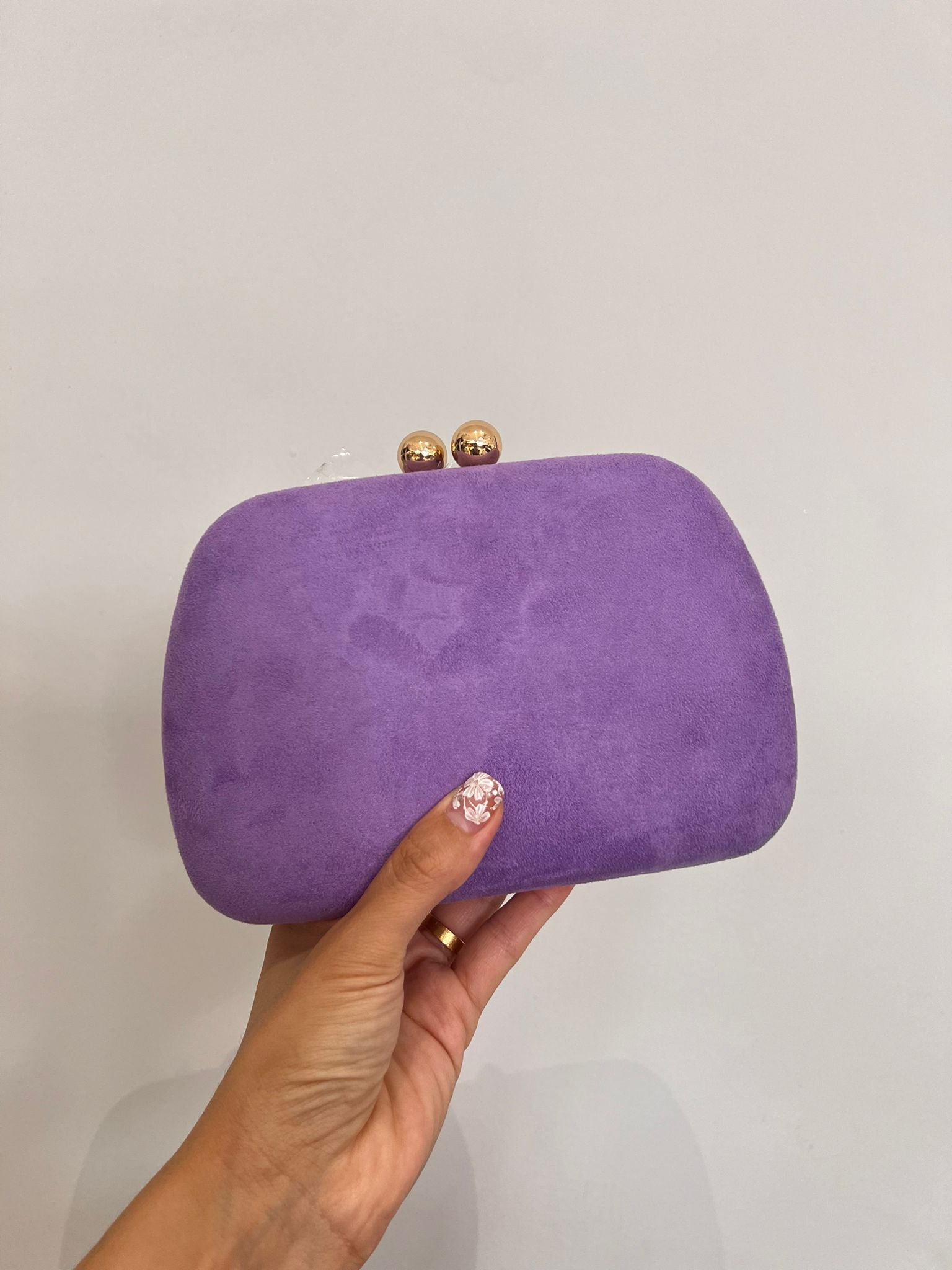 Clutch/bolsos en antelina CV1A048