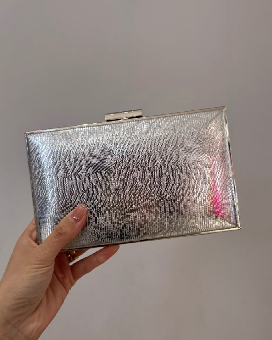 Clutch/bolso JXL01