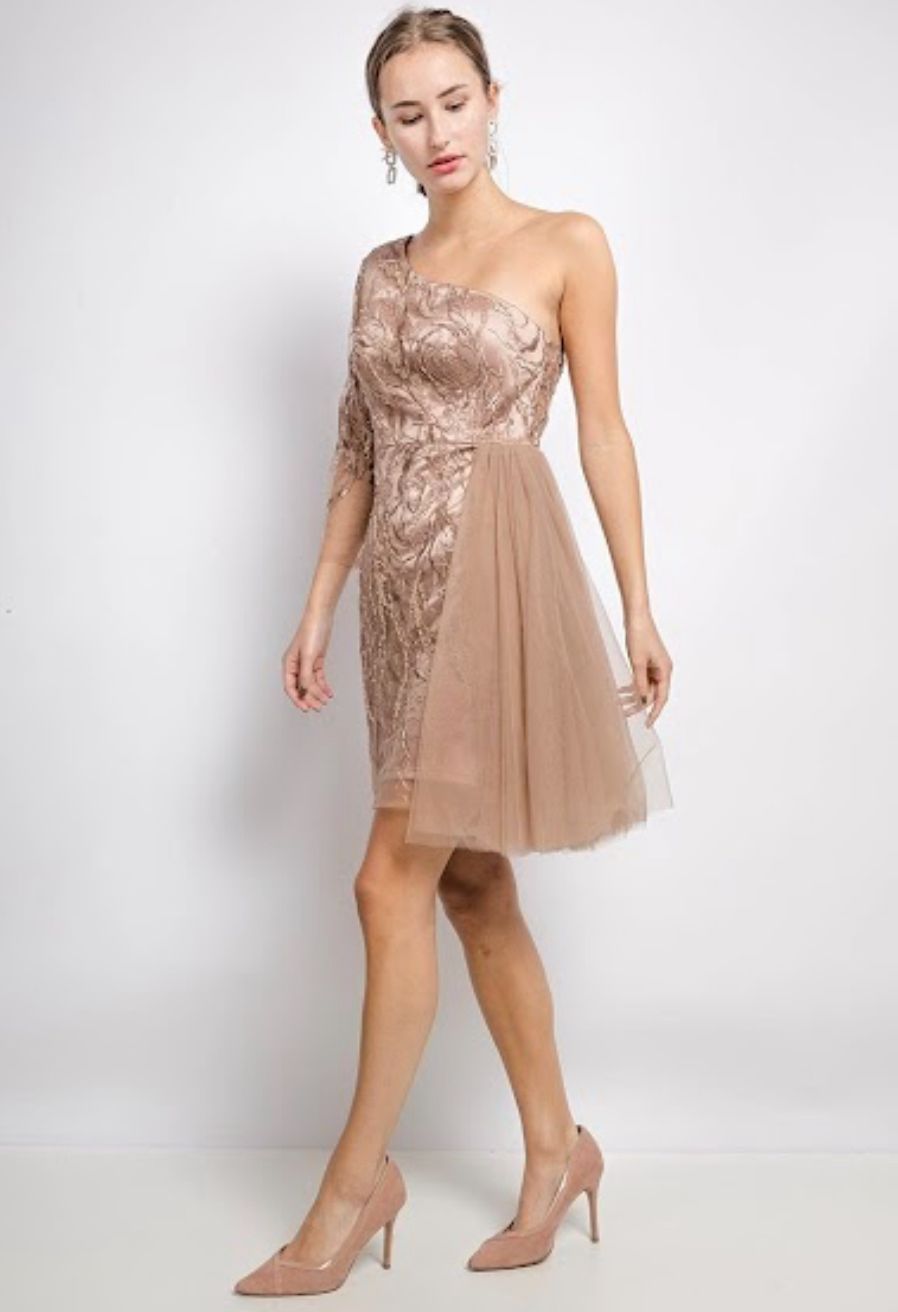 Vestido corto talla grande R8263