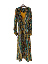 Dress and shirt H2253