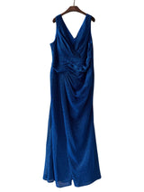 Vestido sirena brillos R1867G