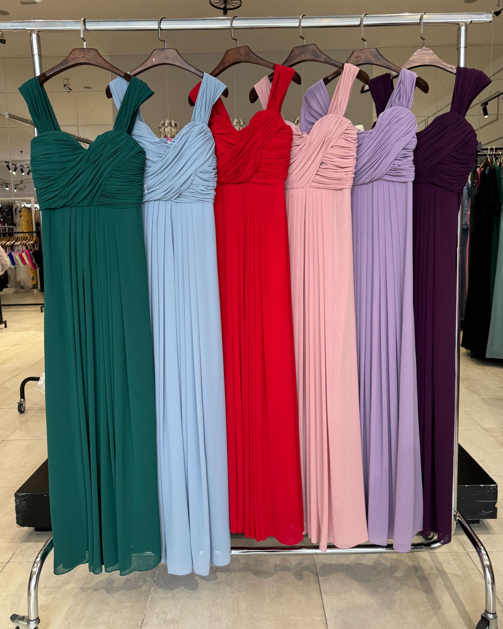 Long dress with sleeves R1269TG