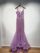 Vestido largo con bordado de pedreria F8050