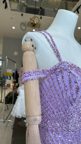 Vestido largo con bordado de pedreria F8050