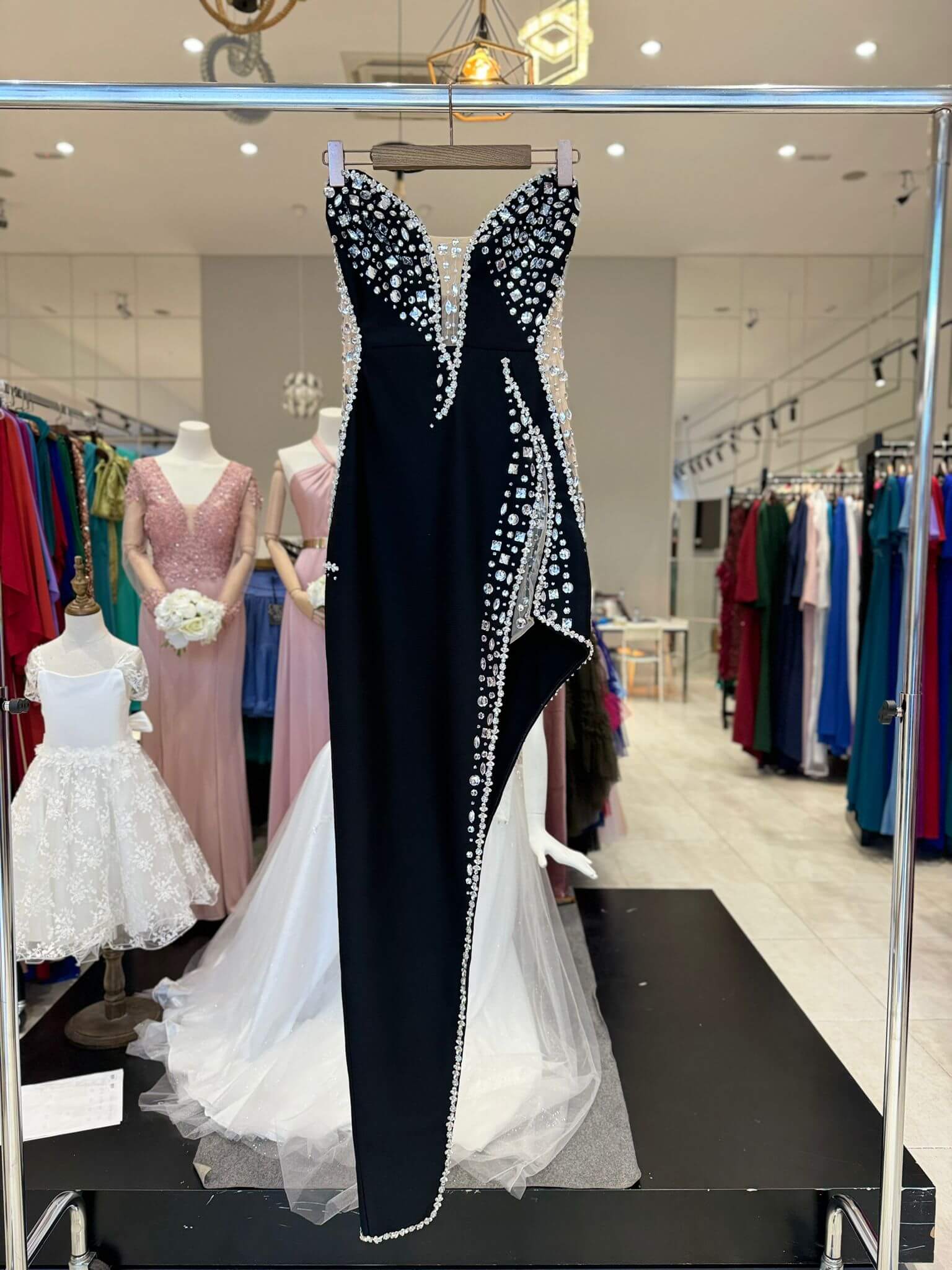Vestido bandage con pedreria 613321