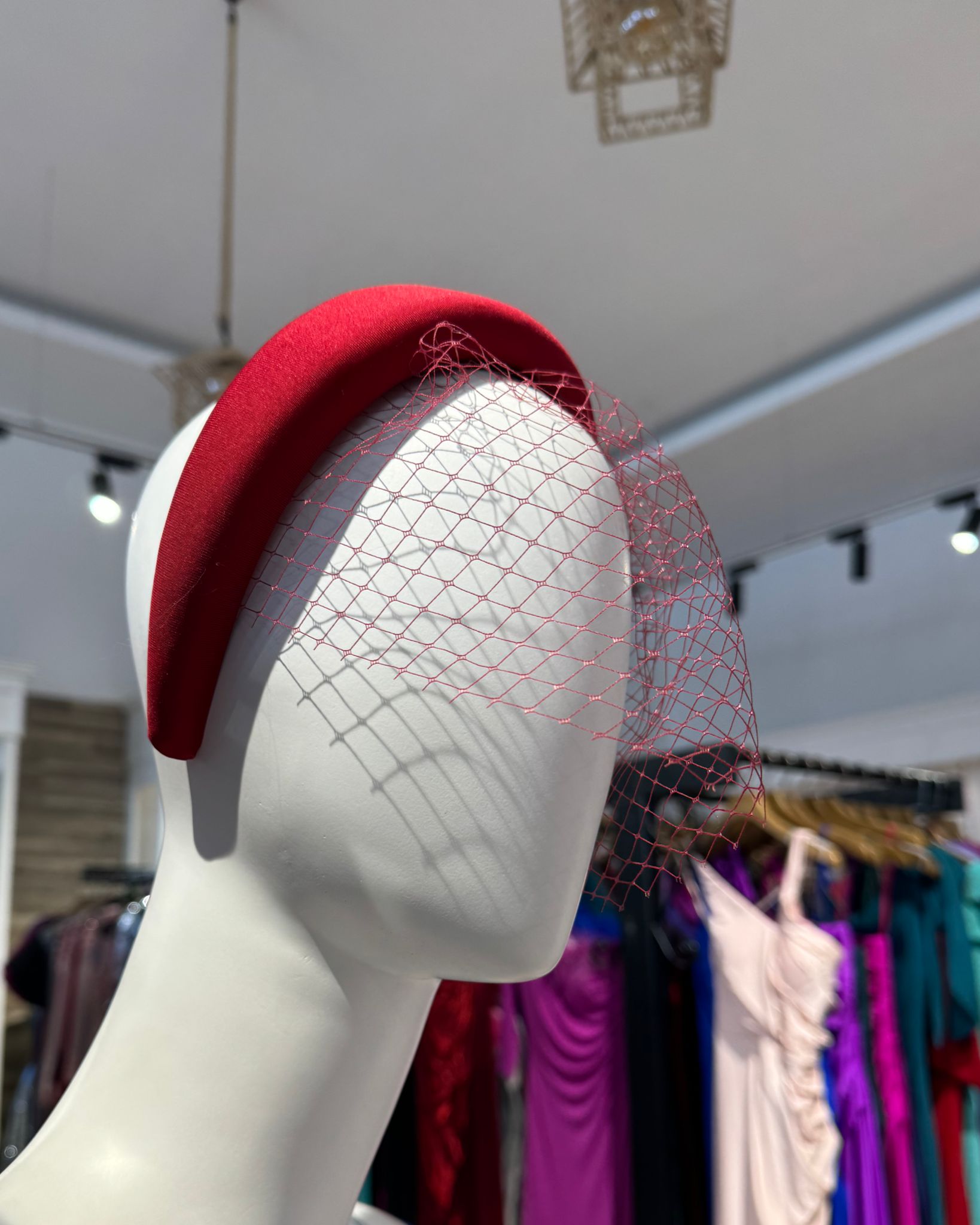 Diadema con rejilla D-001