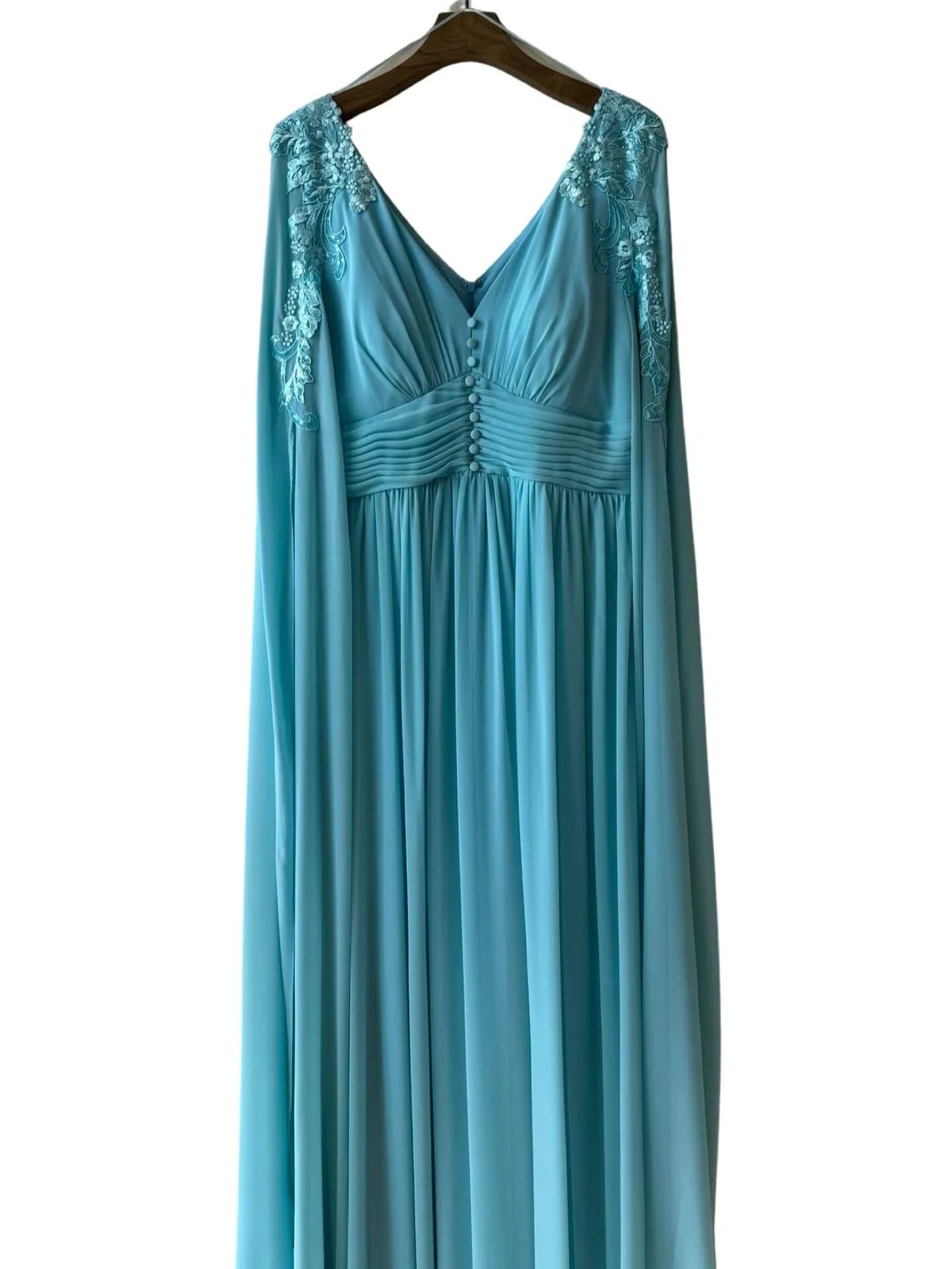 Vestido largo con mangas R8307