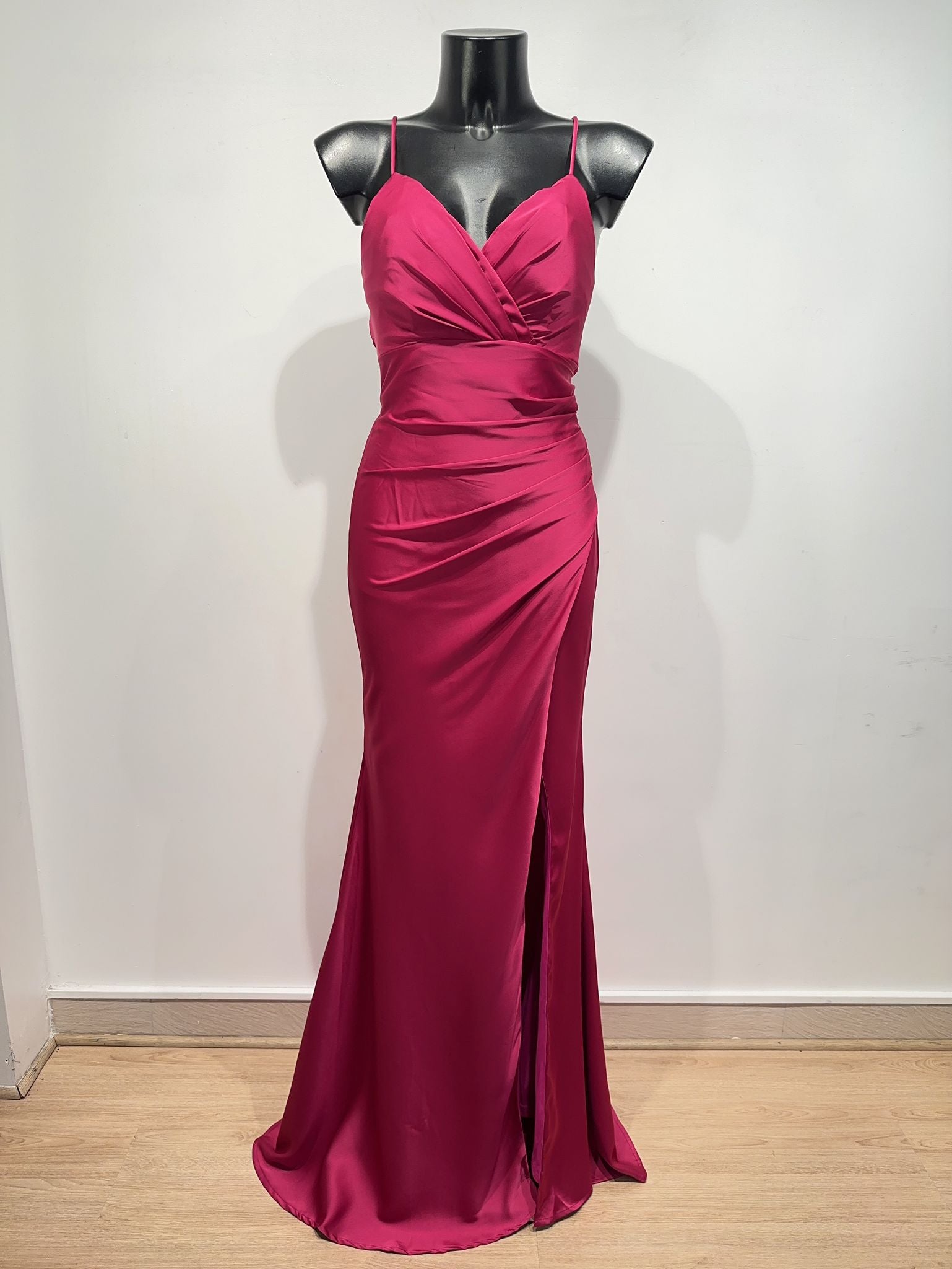 Vestido largo de saten H2133