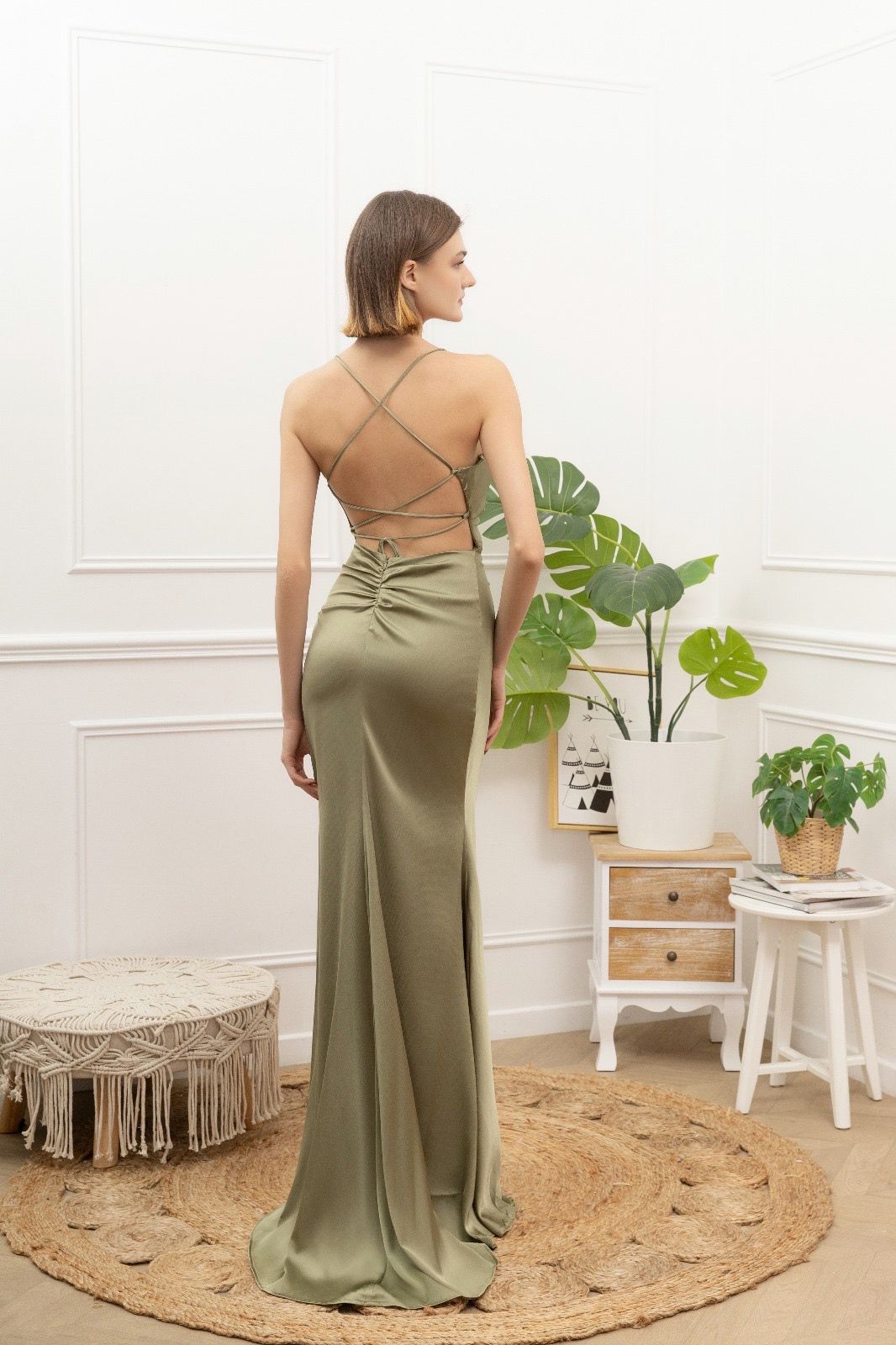 Vestido largo de saten H2133