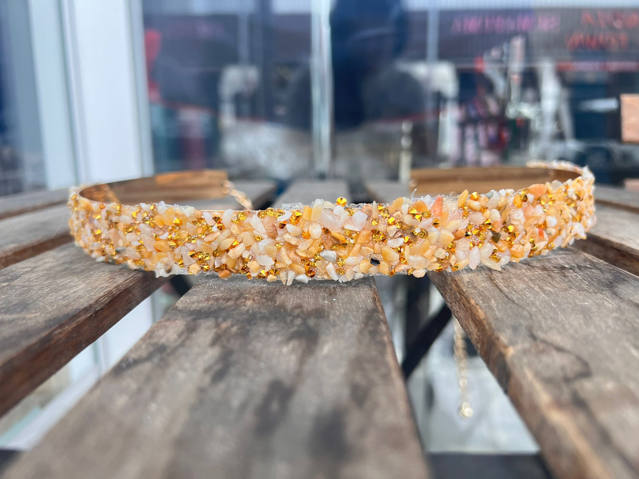 Cinturon rigido con piedras B0009