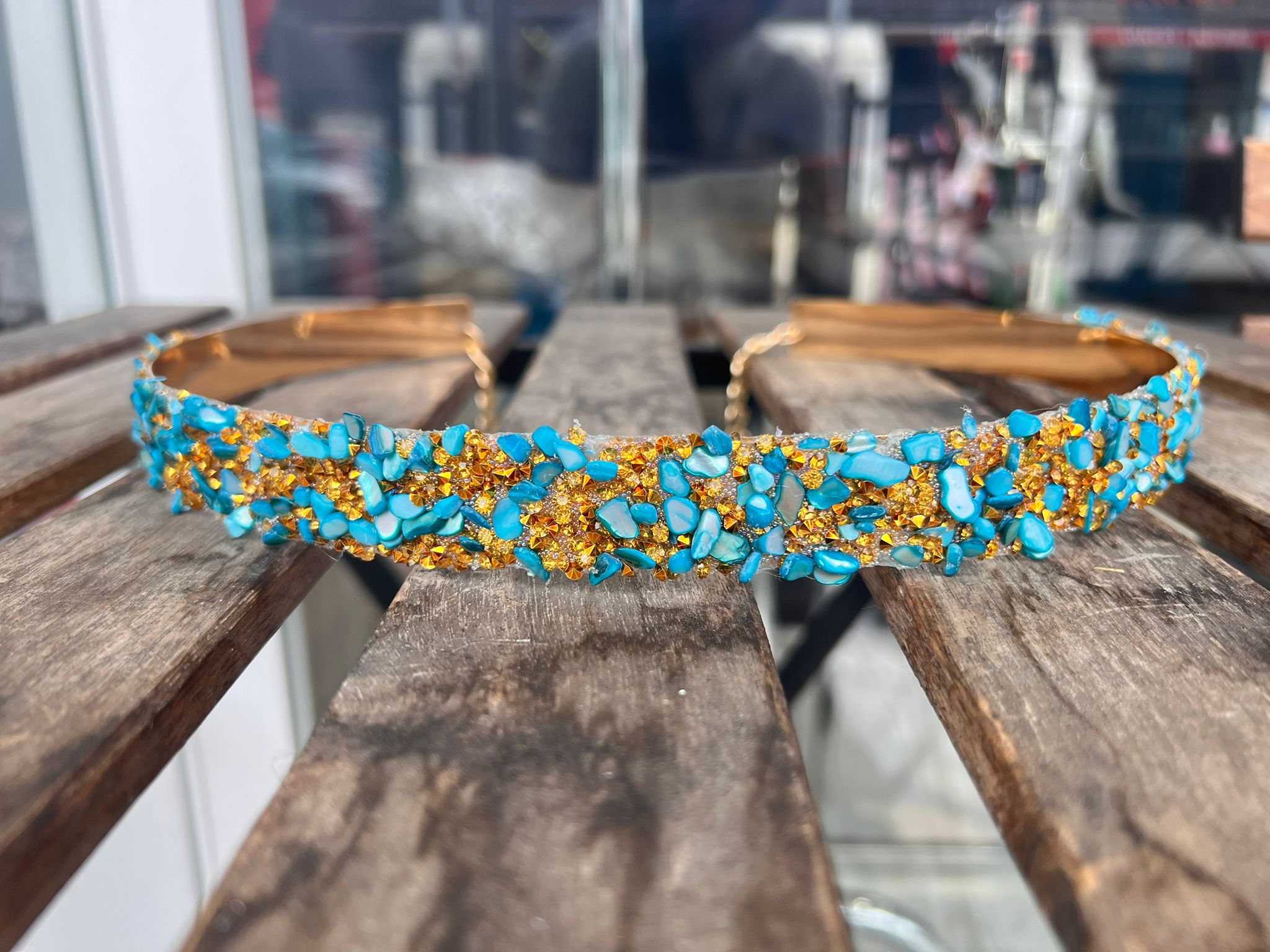 Cinturon rigido con piedras B0009