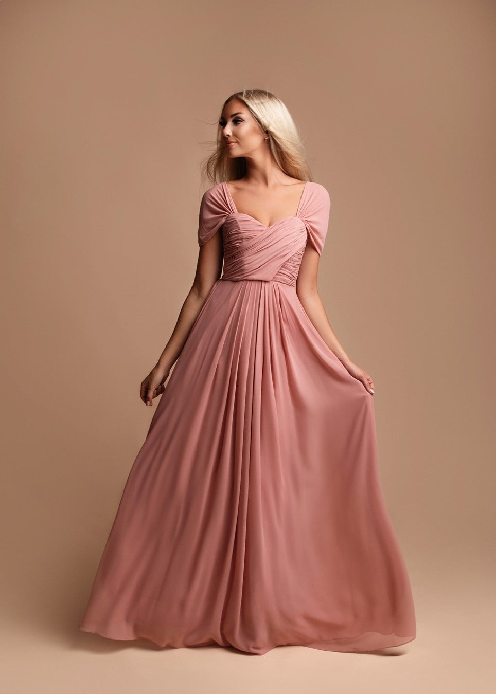 Long dress with sleeves R1269TG