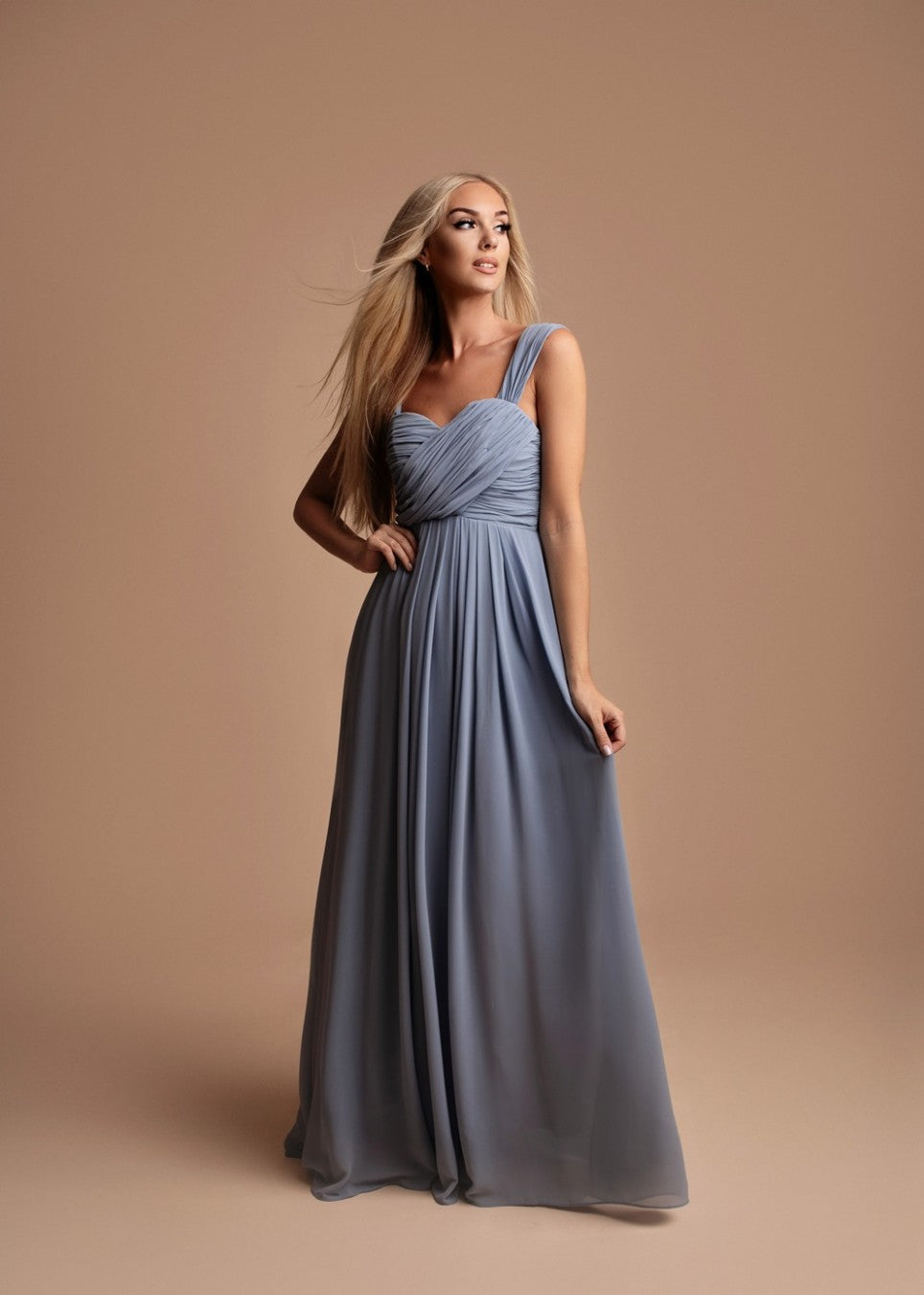 Long dress with sleeves R1269TG