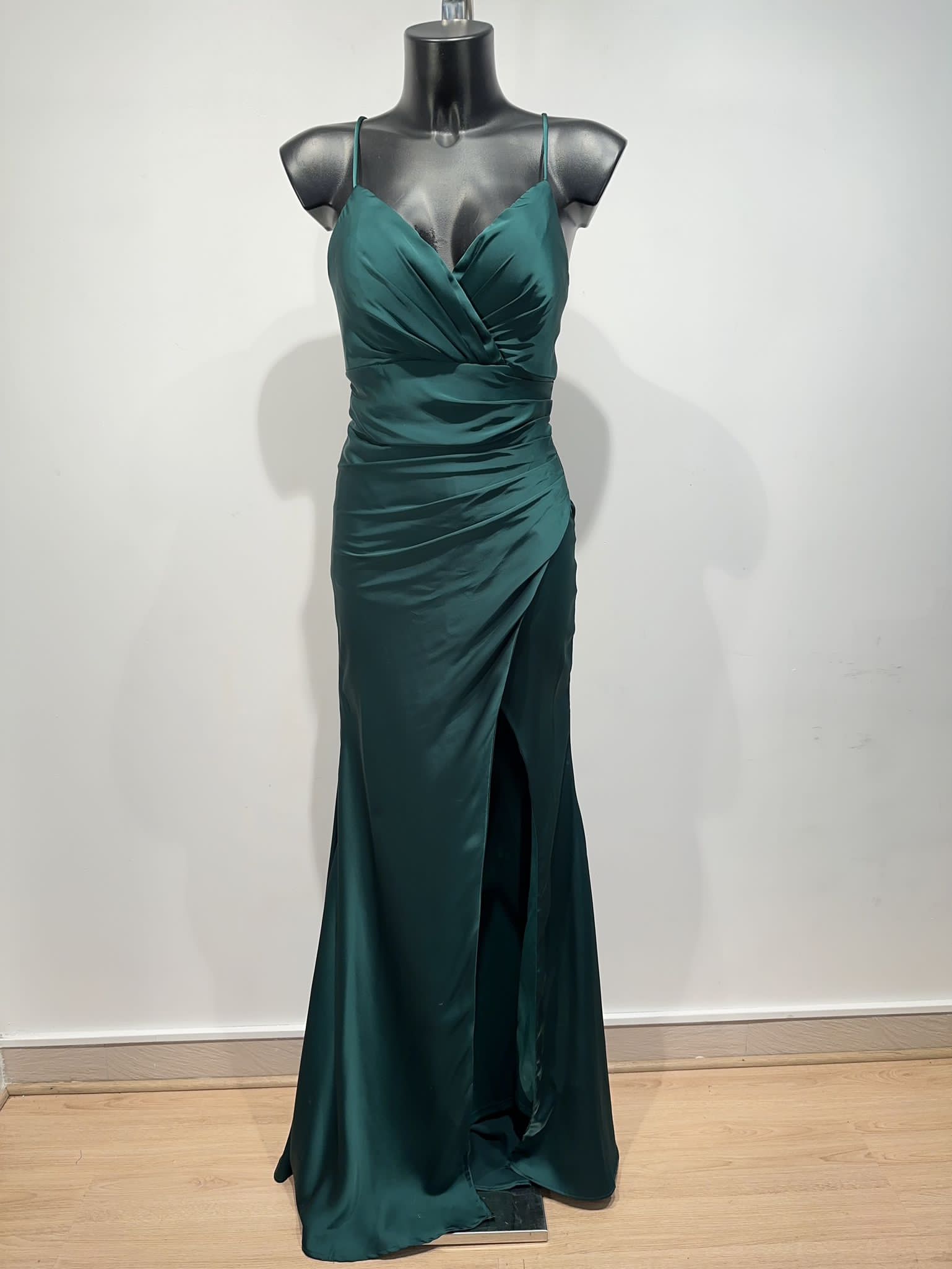 Vestido largo de saten H2133