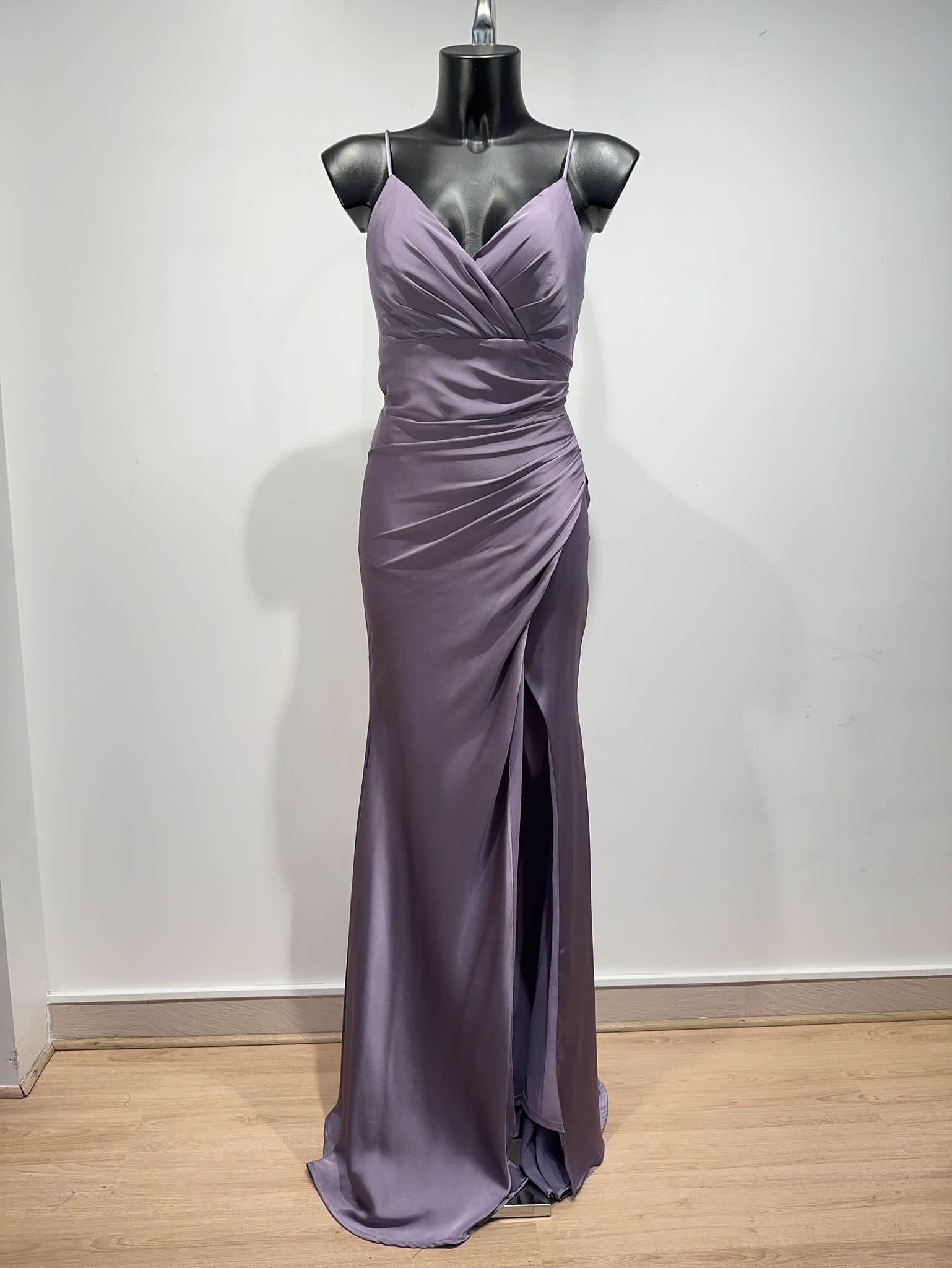 Vestido largo de saten H2133