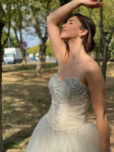 Vestido pomposo con brillos S1162