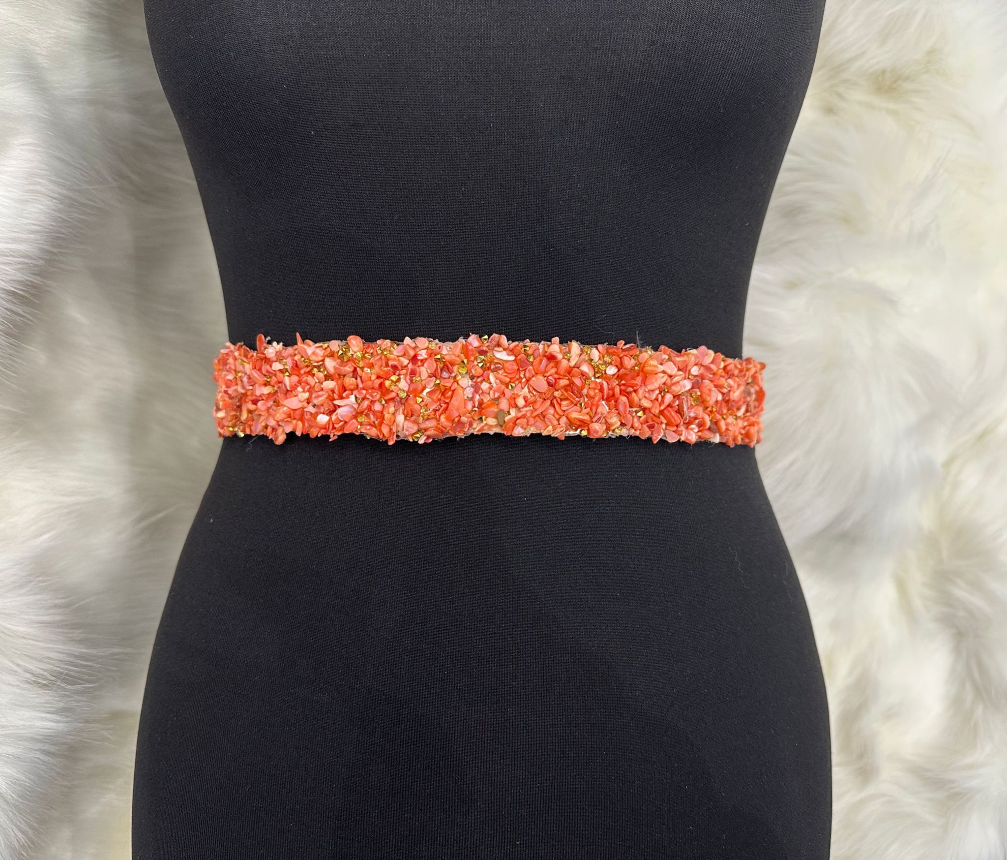 Cinturon rigido con piedras B0010