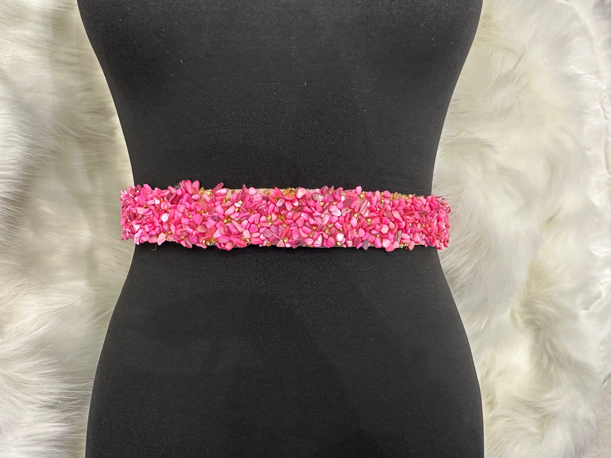 Cinturon rigido con piedras B0010