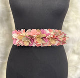 Cinturon rigido con flores B7237