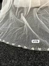Velo con brillo y perlitas V179