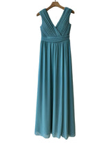 Long dress M-8881