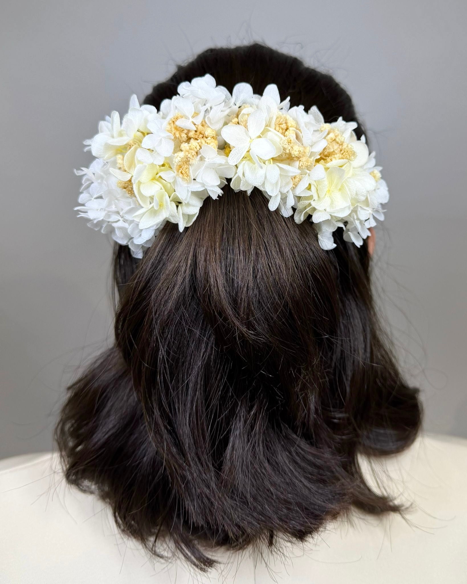 Tocado de flores naturales grande
