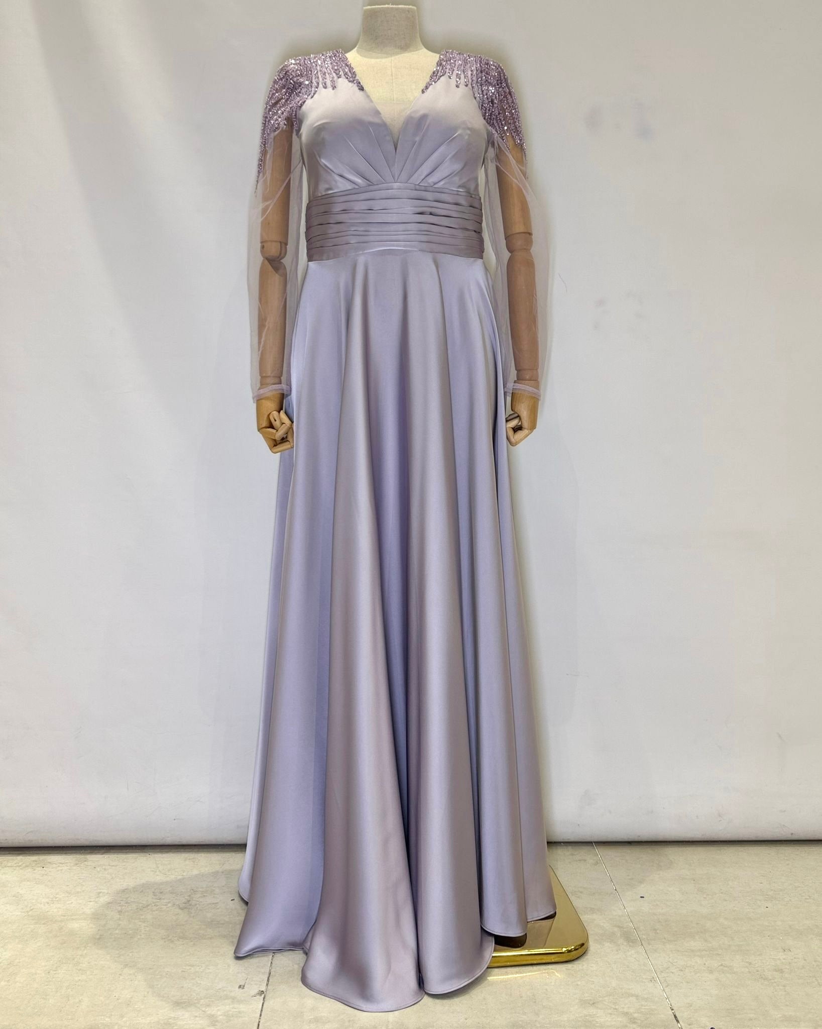 Vestido largo con mangas R8346