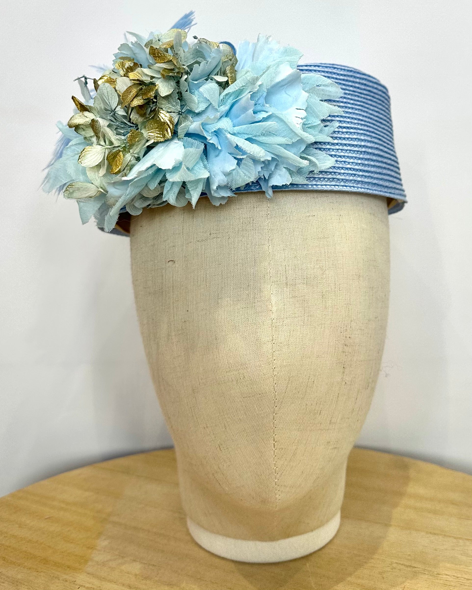 Casquete de invitada