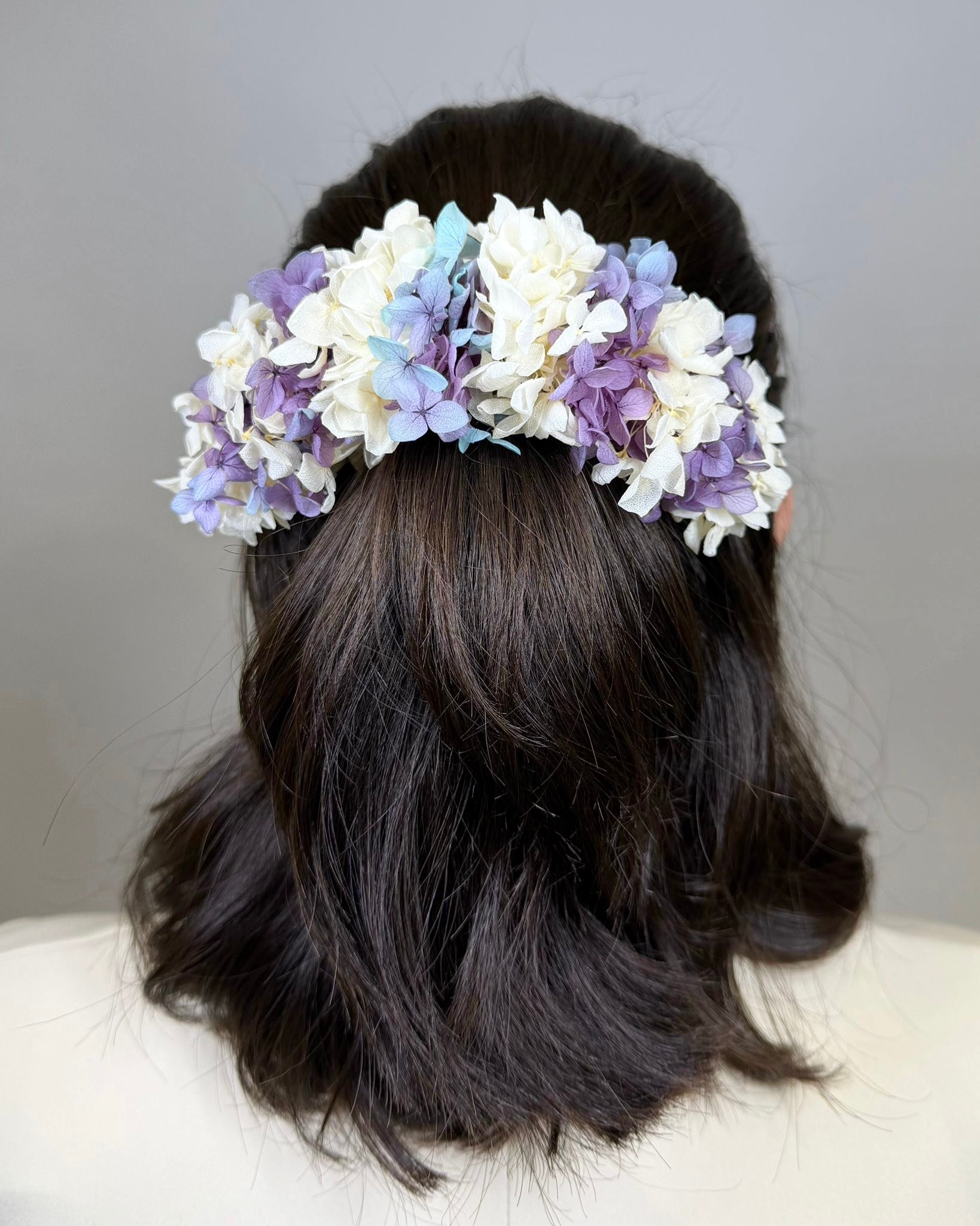 Tocado de flores naturales grande