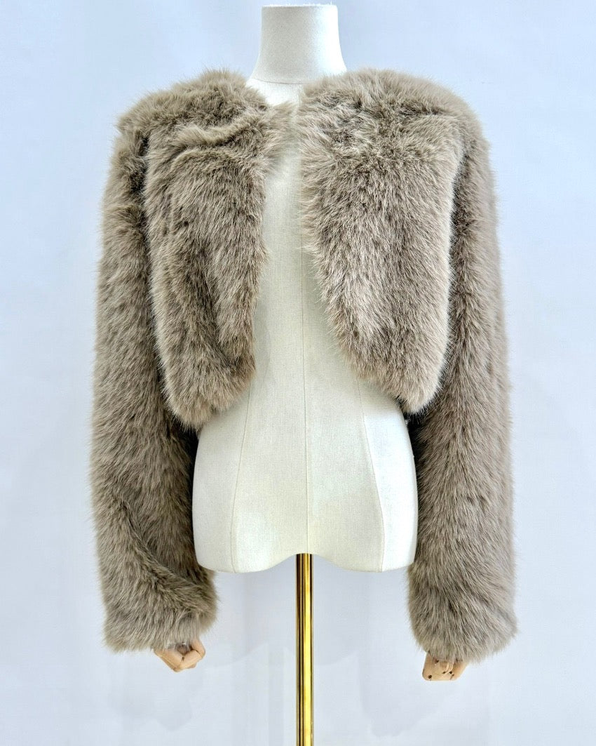 BOLERO DE PELO L806