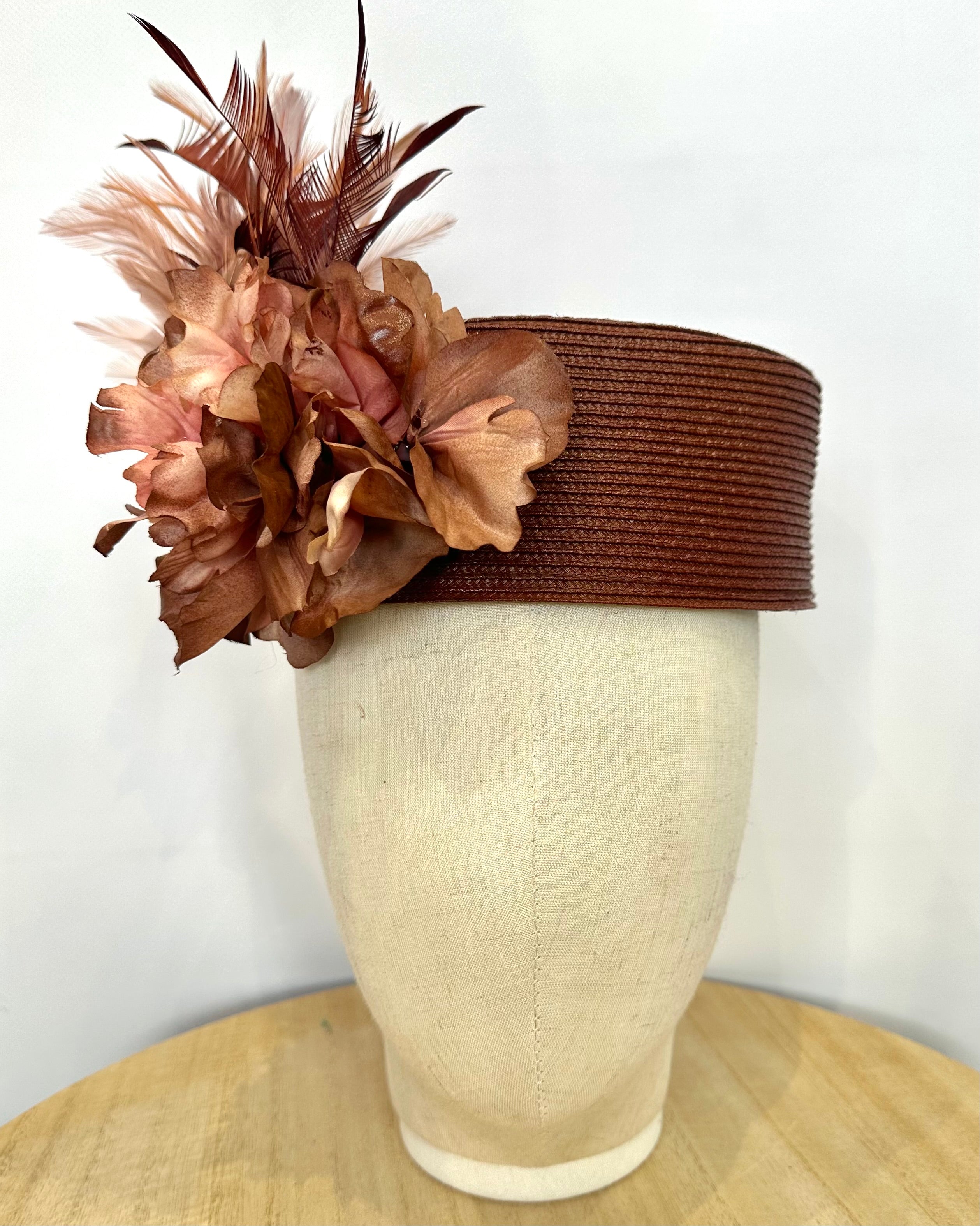 Casquete de invitada