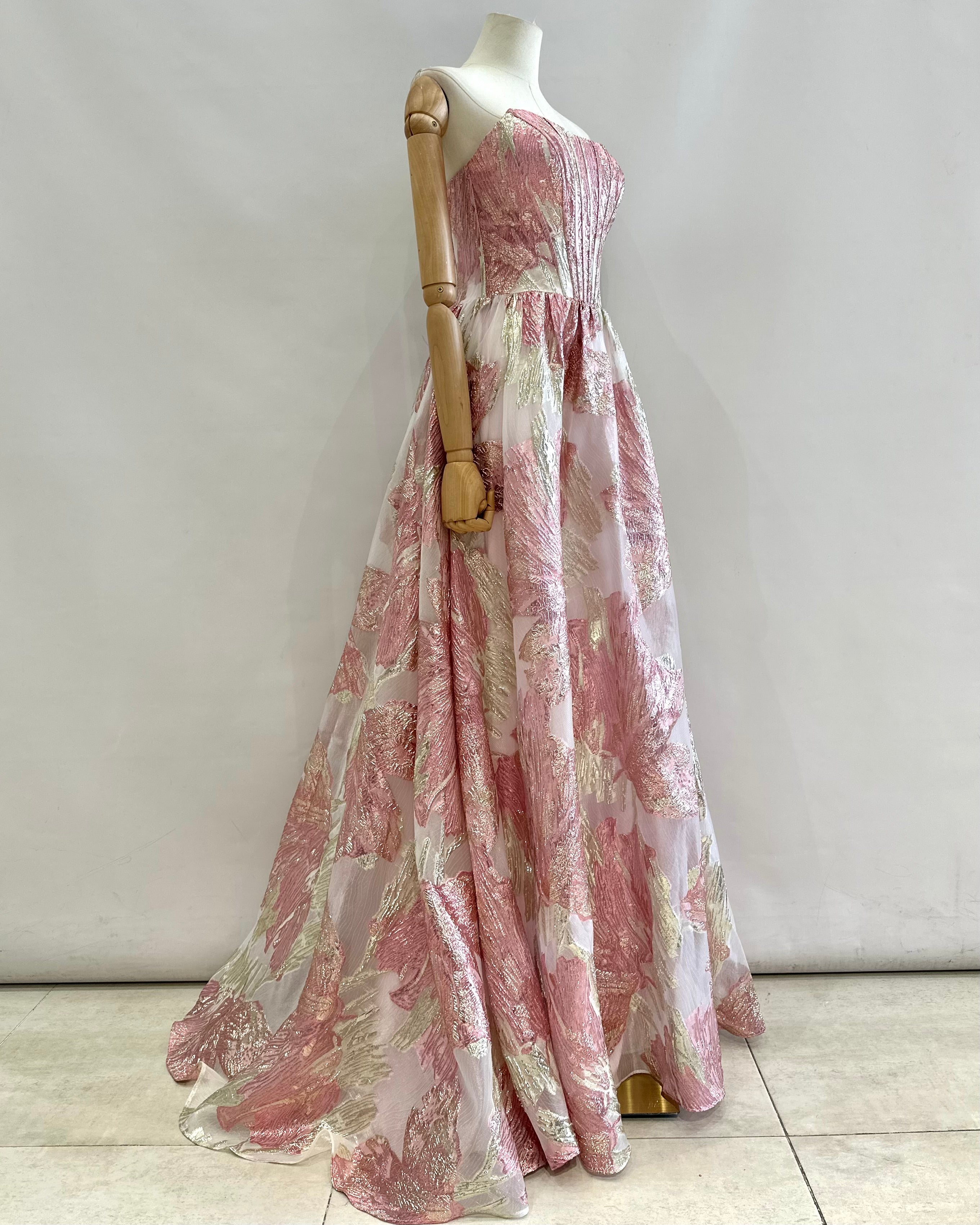 Vestido palabra de honor F86062