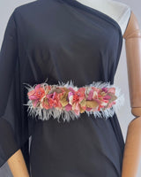CINTURON DE FLORES PLUMAS B725-1
