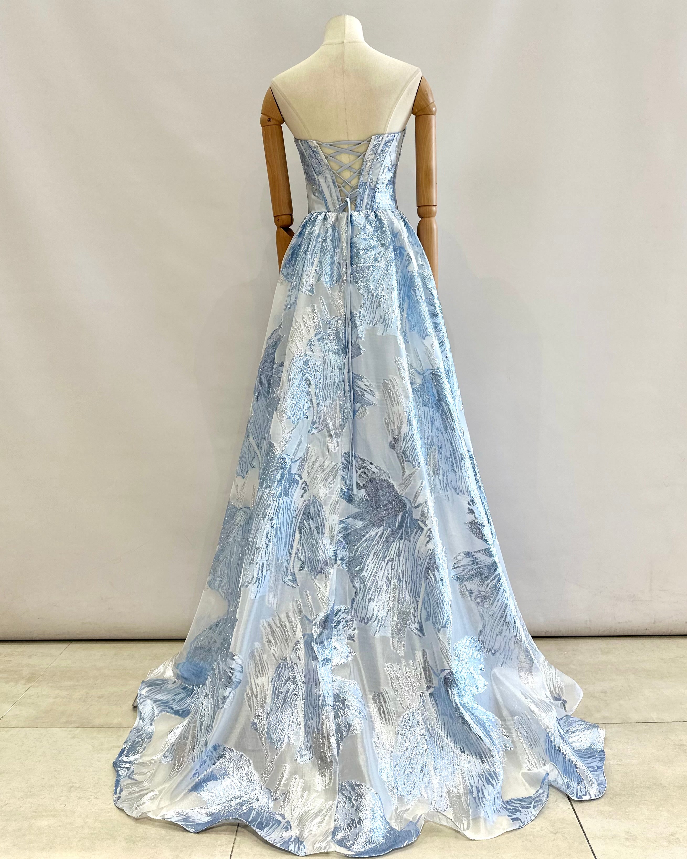 Vestido palabra de honor F86062