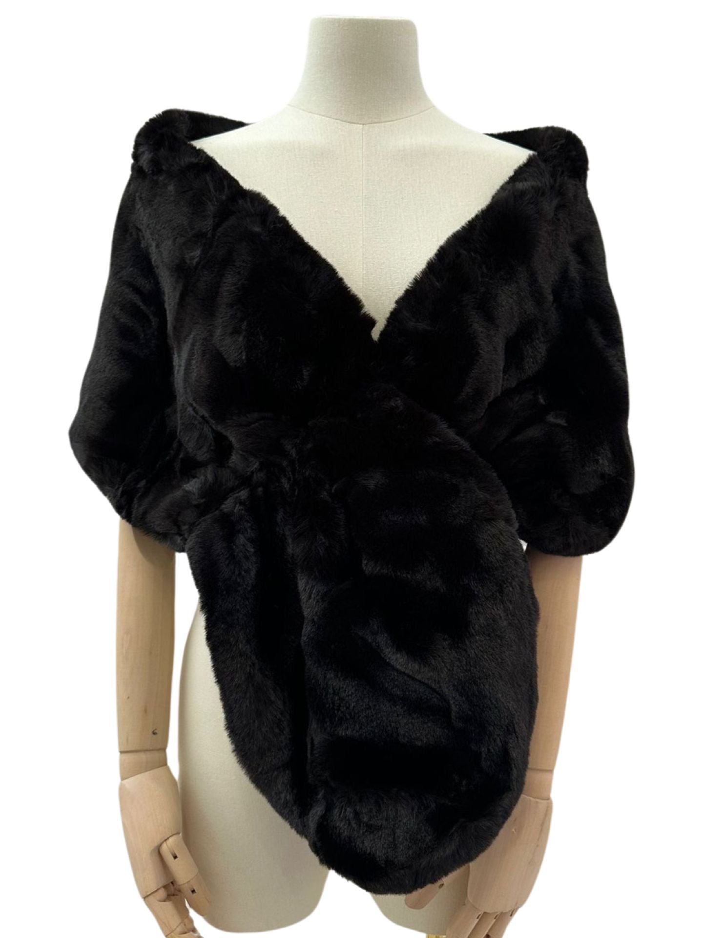 Synthetic fur stole CB-3404