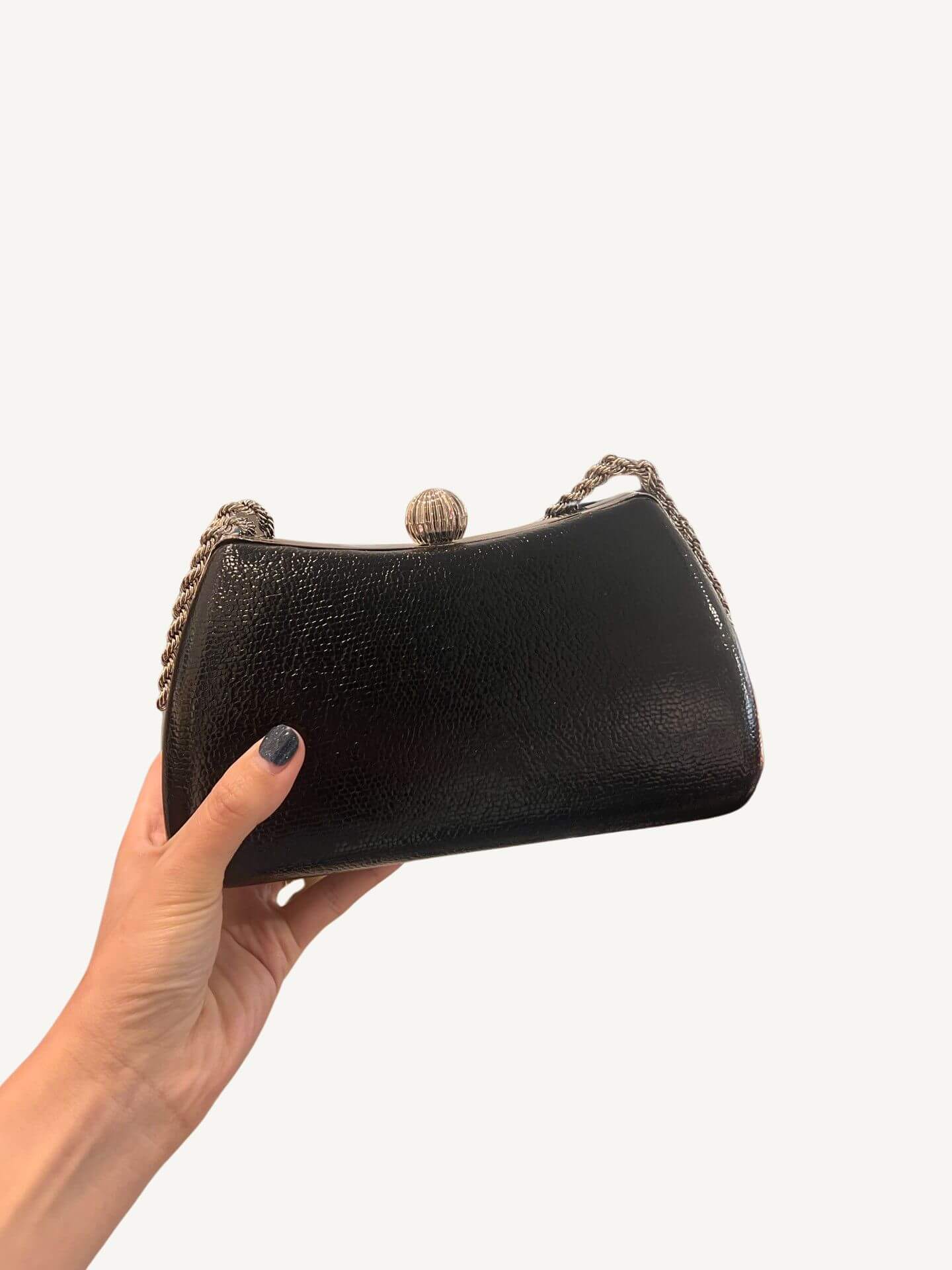 Clutch/bolso de polipiel en brillo CV1A072/BR4075