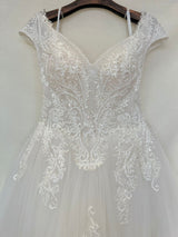 Wedding dress 4613