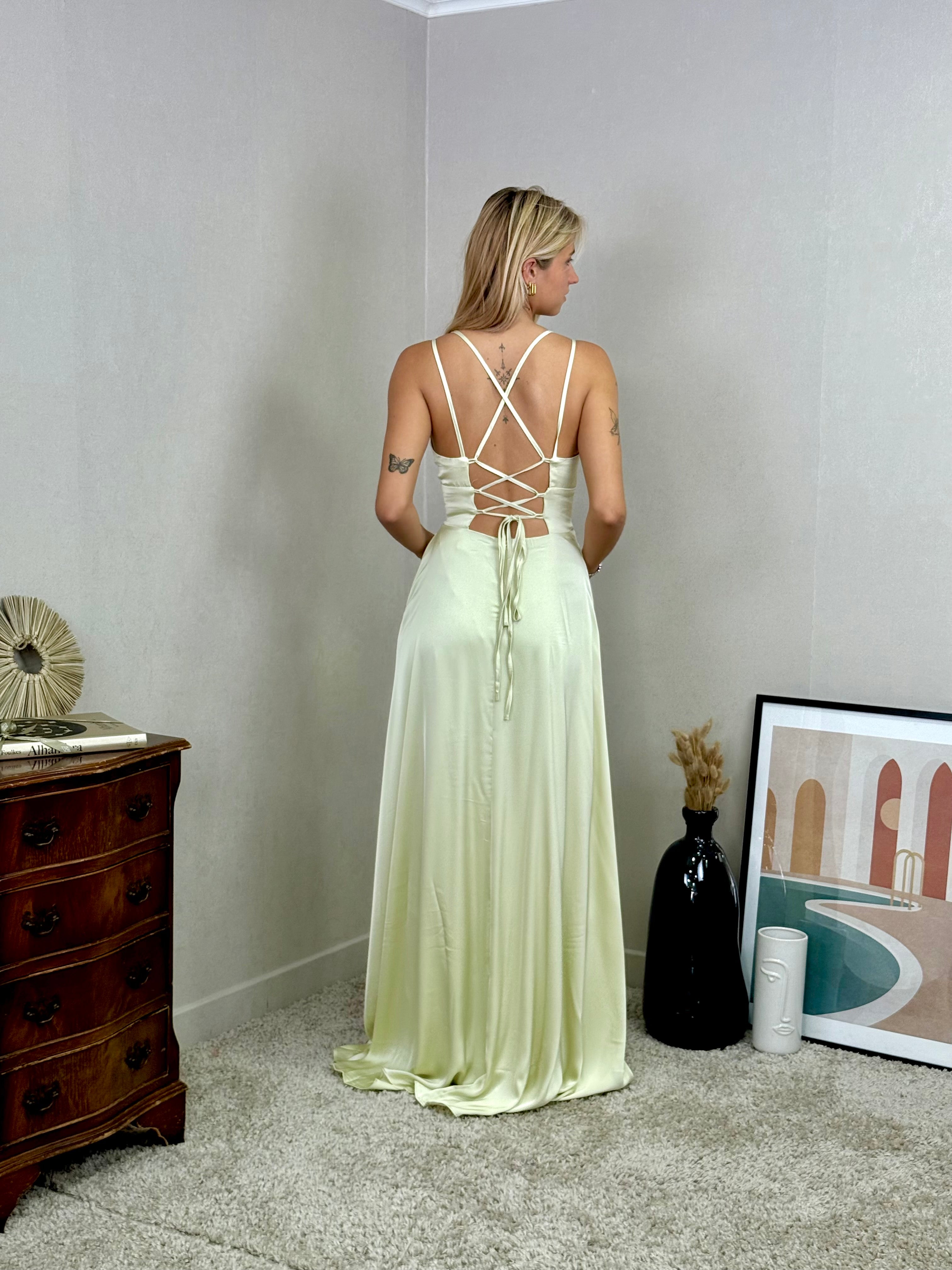 Vestido saten 22389