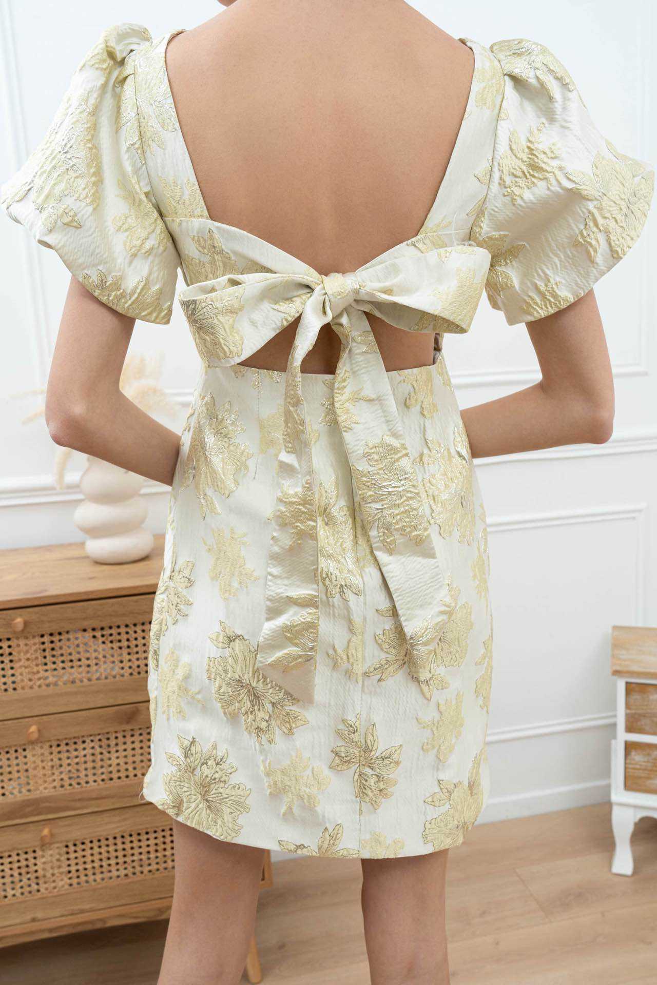 Vestido corto M-2003