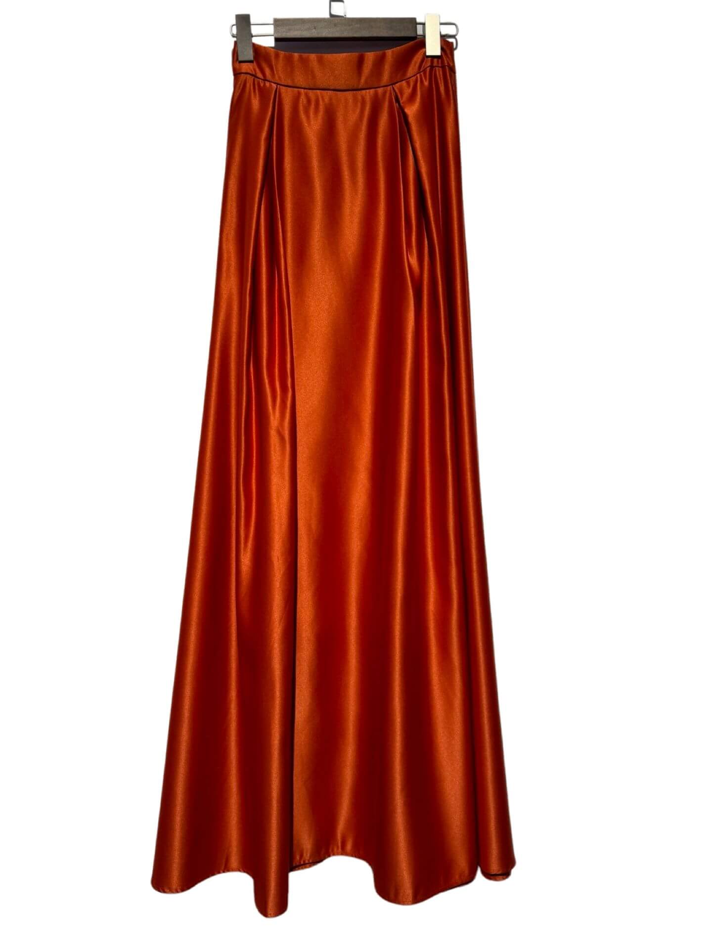 Long satin skirt 9238