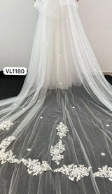 Wedding veil VL1180