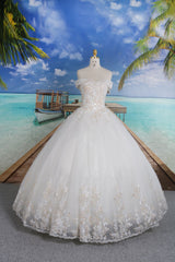 Wedding dress 3822