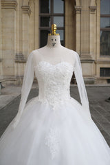 Wedding dress 6272