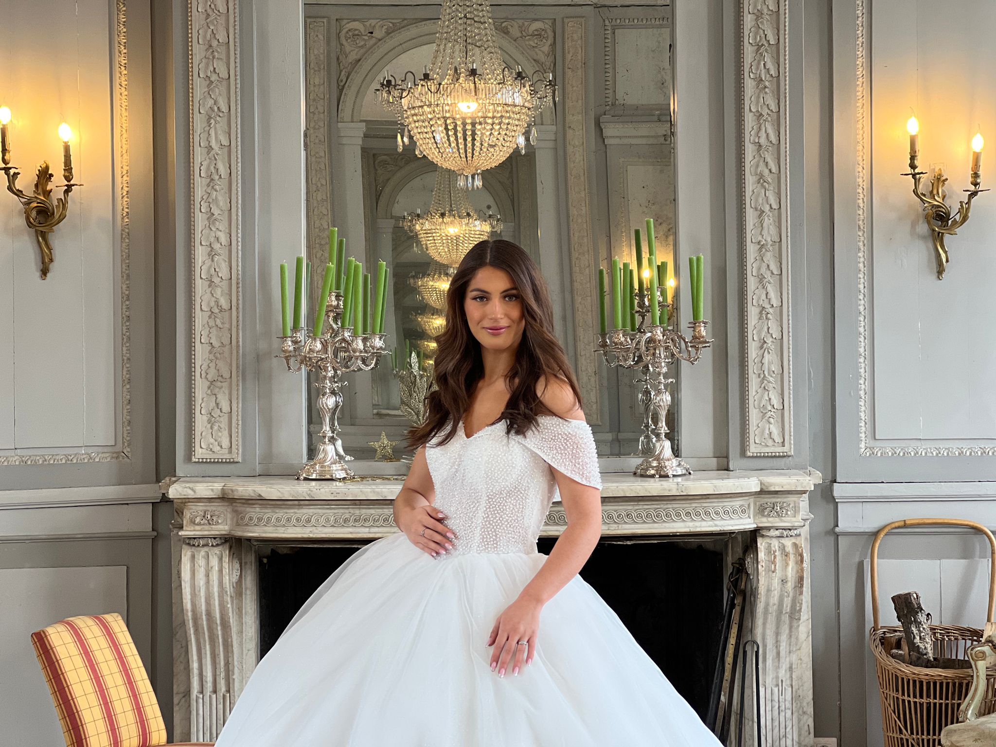 Vestido de novia con cola T3928