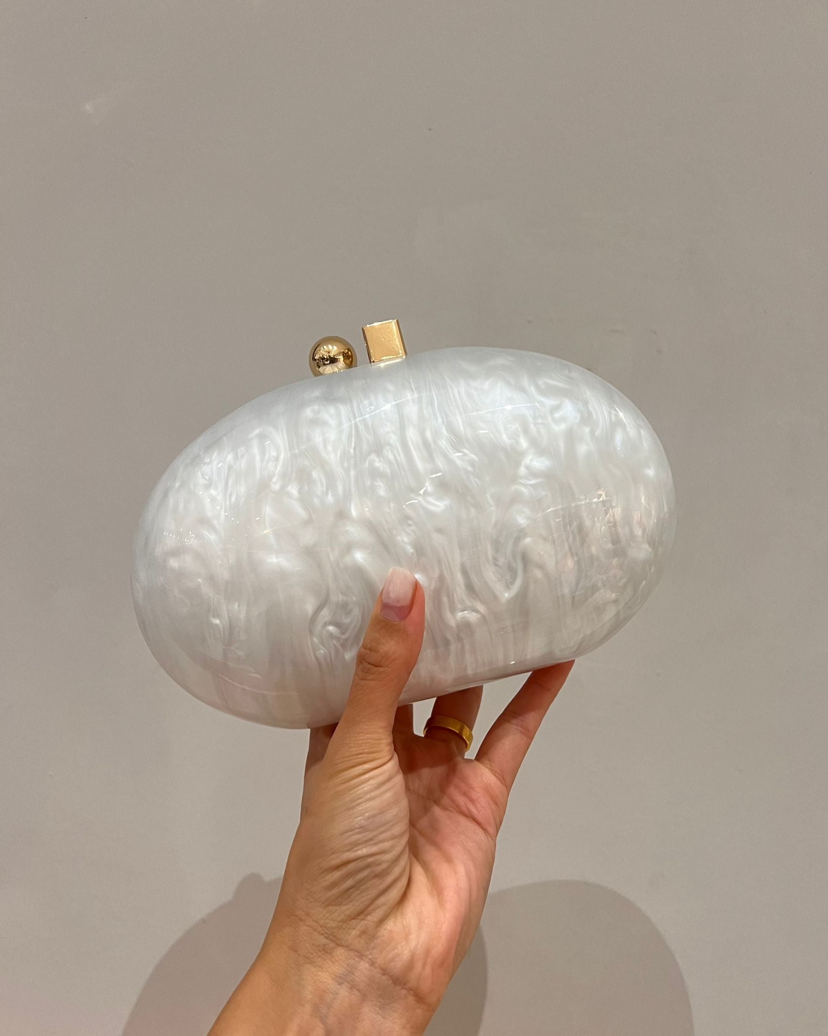 Clutch/bolso nacarado BR4069