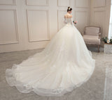 Wedding dress with train T3954